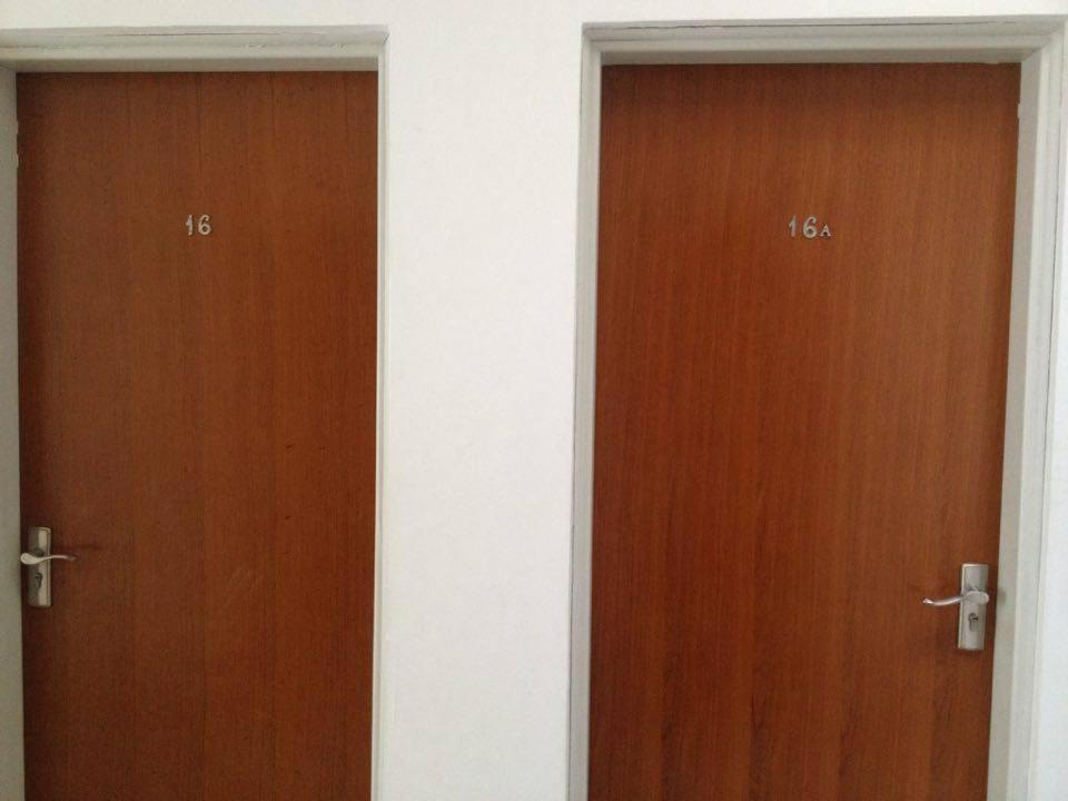 Pousada Parque Suites Estacionamento E Piscina Guarujá Zimmer foto